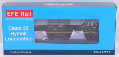 Lot 494 - EFE Rail 00 Gauge Class 35 Hymek loco in BR...