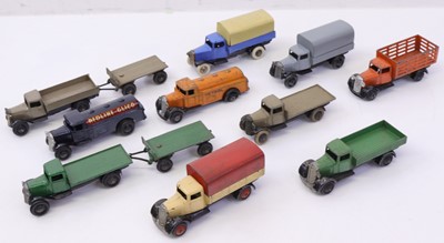 Lot 1136 - Dinky Toys loose diecast group, 12 examples to...