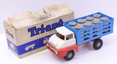 Lot 1780 - Triang Lines Brothers "Thames Trader Series"...