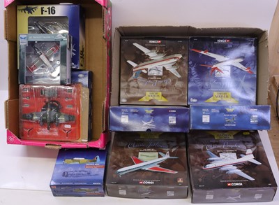 Lot 1911 - 2 trays containing Corgi Aviation Archive and...