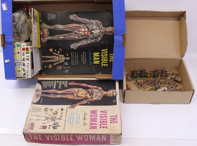 Lot 1673 - Tray containing small collection of plastic...