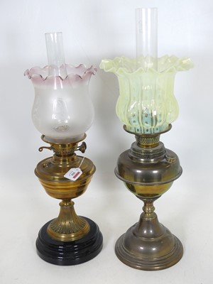 Lot 104 - A Victorian oil lamp, having a frilled...