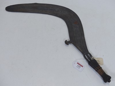 Lot 115 - A Congolese Ngulu throwing sword, 20th century,...