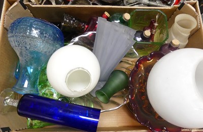 Lot 504 - A collection of glass, to include Victorian...