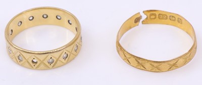 Lot 377 - An 18ct gold white paste set eternity ring,...