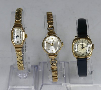 Lot 396 - Three vintage lady's 9ct gold cased manual...