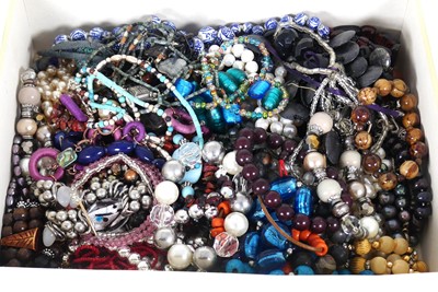 Lot 240 - A collection of assorted costume jewellery, to...