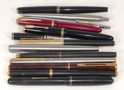 Lot 241 - A Waterman's 503 fountain pen, having a 14...