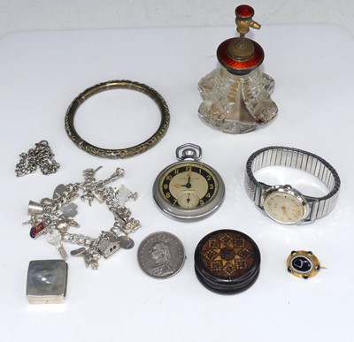 Lot 400 - Mixed lot to include a cut glass silver and...