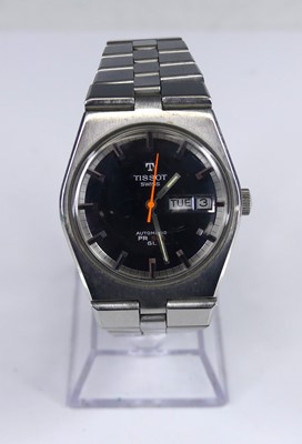 Lot 408 - A gent's Tissot PR526GL steel cased automatic...