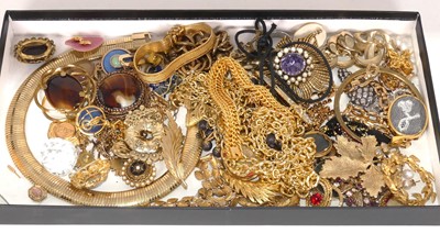 Lot 273 - A collection of assorted mainly gilt metal...