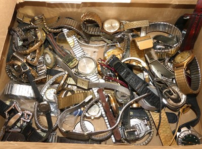 Lot 285 - A Sekonda Deluxe gentleman's wristwatch,...