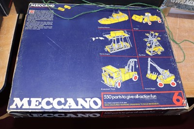 Lot 567 - Meccano late release outfit containing blue...