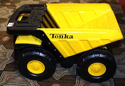 Lot 590 - Tonka large-size model of a Tipper Dumper...