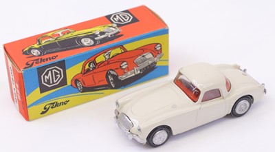 Lot 1415 - Tekno, 824, MGA1600, cream body with red...