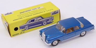 Lot 1435 - Solido No.126 Mercedes 220 SE, metallic blue...