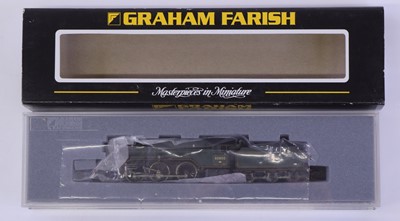 Lot 977 - Graham Farish N gauge 2-6-2 ex LNER V2 in BR...