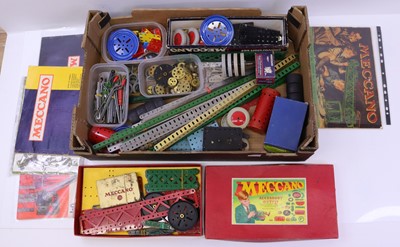 Lot 1849 - Tray containing Meccano metal components and...