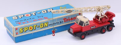 Lot 1402 - Triang Spot-On Models No. 117 Jones KL Crane,...