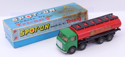 Lot 1404 - Spot On Models No.110/4 4000 Gallon Auto...