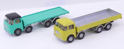 Lot 1405 - Spot-On Triang ERF 68G with flat float and...