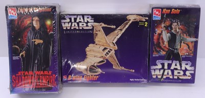 Lot 1693 - AMT/Ertl Star Wars Kits, 8708 B-Wing Fighter...